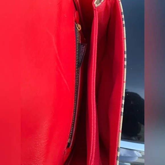 BURBERRY PATENT 1983 KNIGHT CHECK LINK SHOULDER BAG - Picture 7 of 12